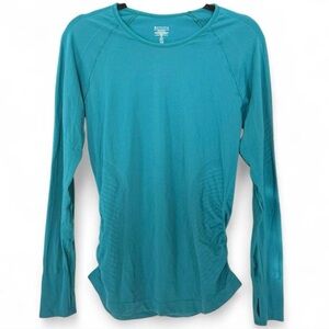 NWOT Athleta Turquoise Momentum Long Sleeve Athletic/Workout Shirt - Medium